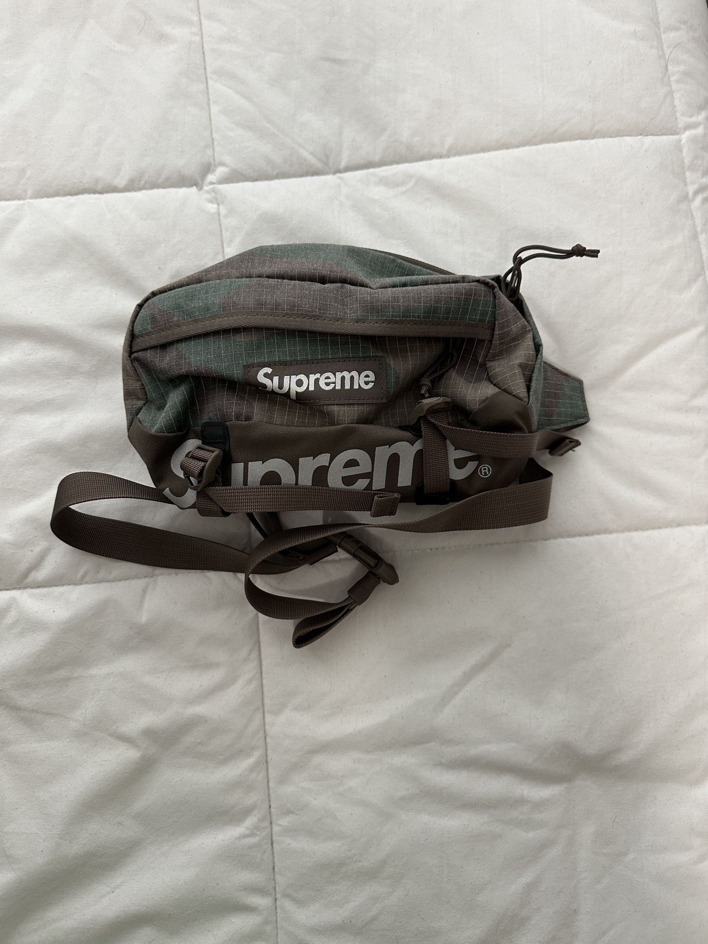 Supreme Fanny Pack