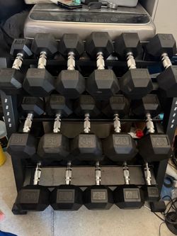 Very nice like new dumbbells $1 a lb 10 lb  15 lb 20 lb 25 lb 30 lb 35 lb 40 lb 45 lb 50 lb
