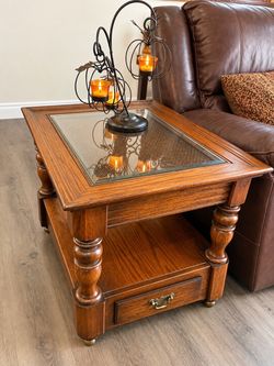 Bassett Furniture Rustic Wood End Table with Glass Top and Drawers