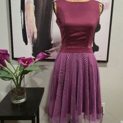 NEW Dress  Size 6/M Prom, Wedding, Cocktail, Black Tie Event