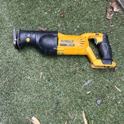 20V Dewalt Sawzall 