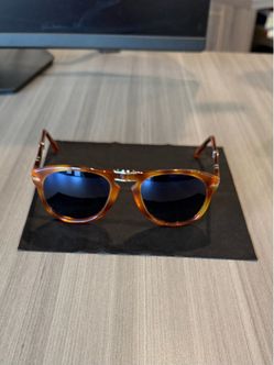 Persol Limited Edition Steve McQueen Polarized Sunglasses — Light Havana/Blue — Mint, Complete Set