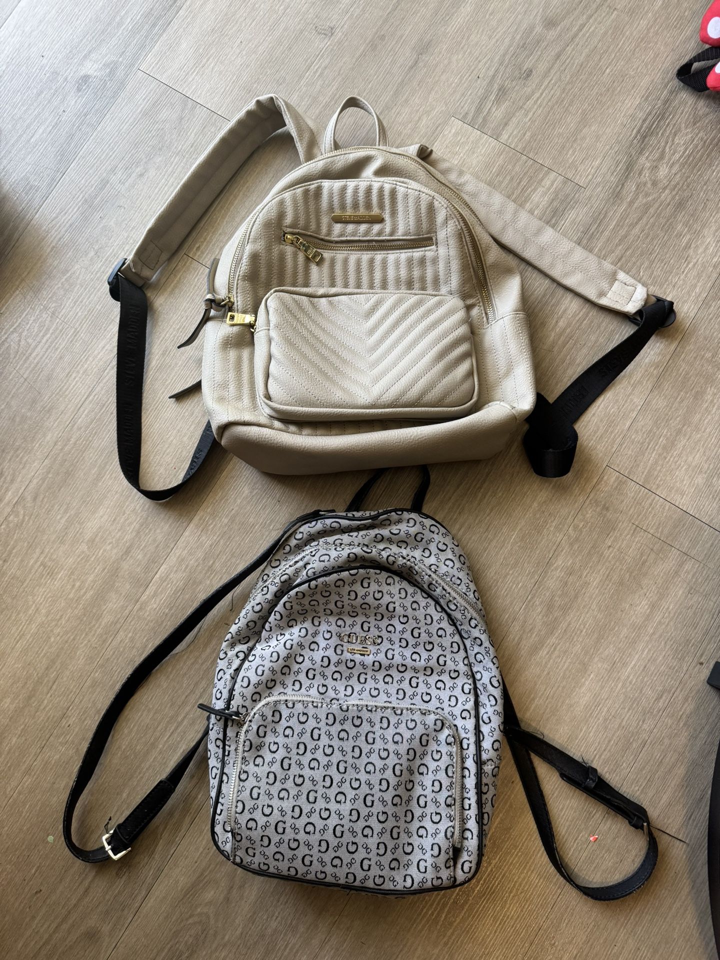 Guess & Steve Madden Backpacks 🎒 In Excellent Condition And Shape