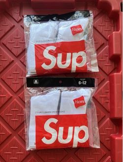 White supreme socks crew 4 pack