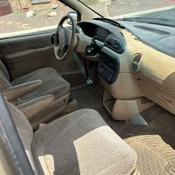 2007 Dodge caravan 1200