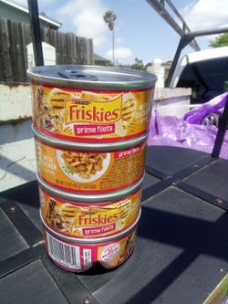 Friskies cat food