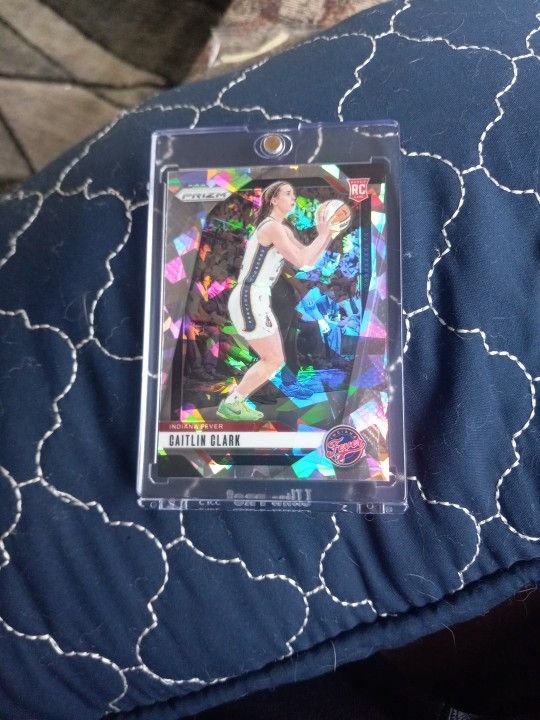 Caitlin Clark silver ice prizm rc ssp