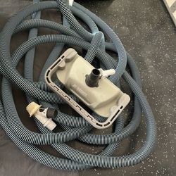 Great White Creepy Crawly Pool Cleaner