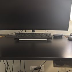 Uplift Electronic Stand Desk