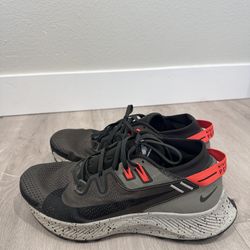 Nike Pegasus Trail 2 Cargo Khaki Size 11 Men