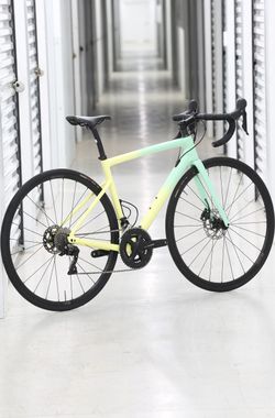 Specialized 52cm Tarmac SL6 Sport Road Bike