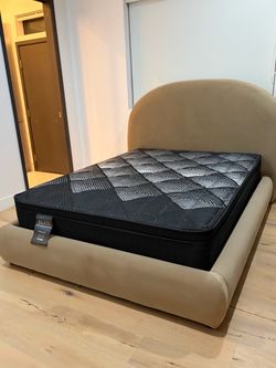 ELITE Glacier - Advanced Cold-Touch Technology. Stays Cool All Night. Black Diamond Luxury. Queen size