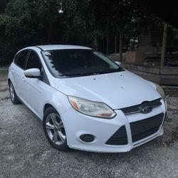 $  1000obo 2014 ford focus hatchback  shifting issues 121700miles