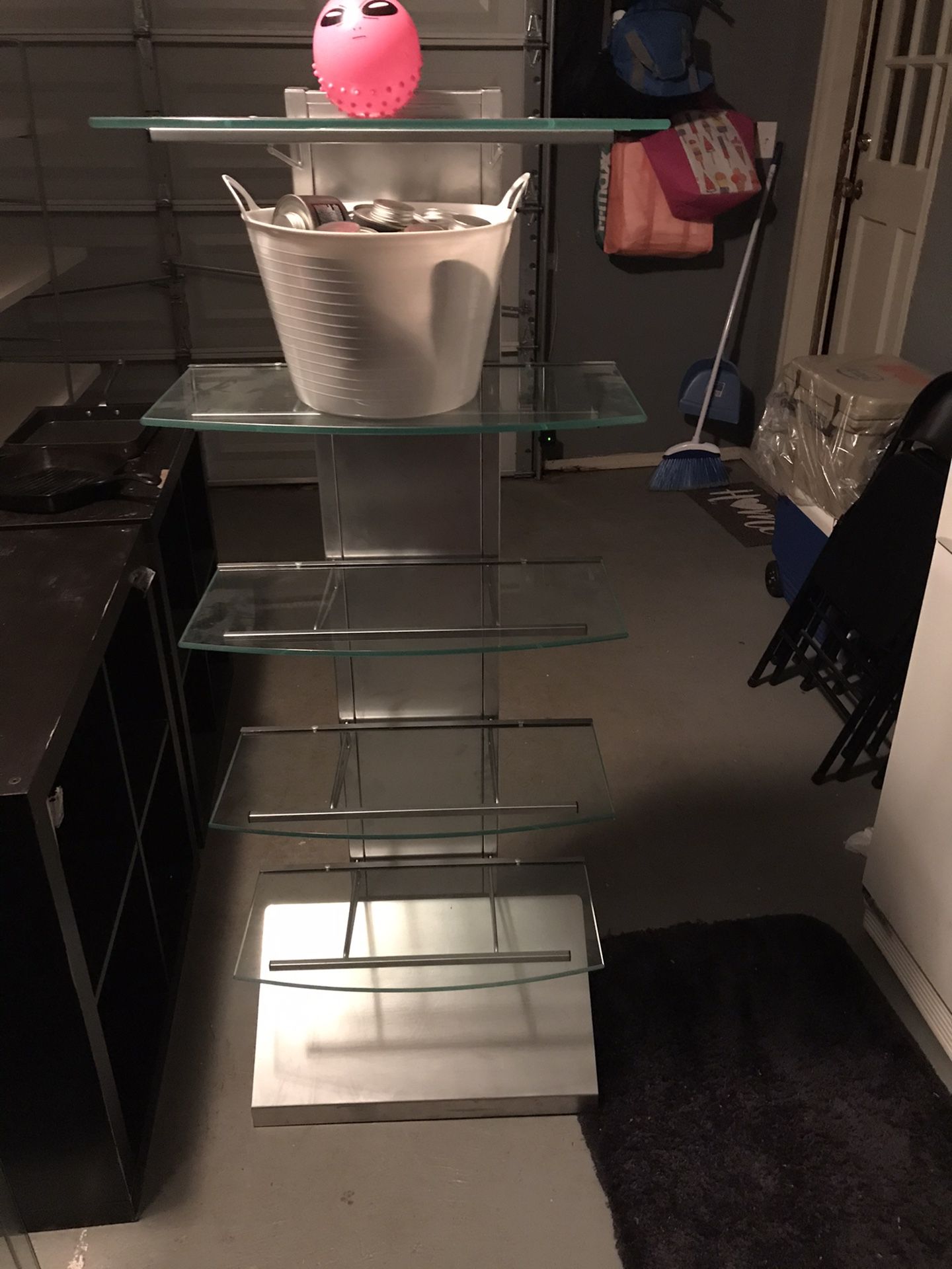 Glass display unit/ shelf