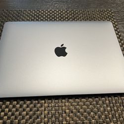 2020 MacBook Pro M1 13”