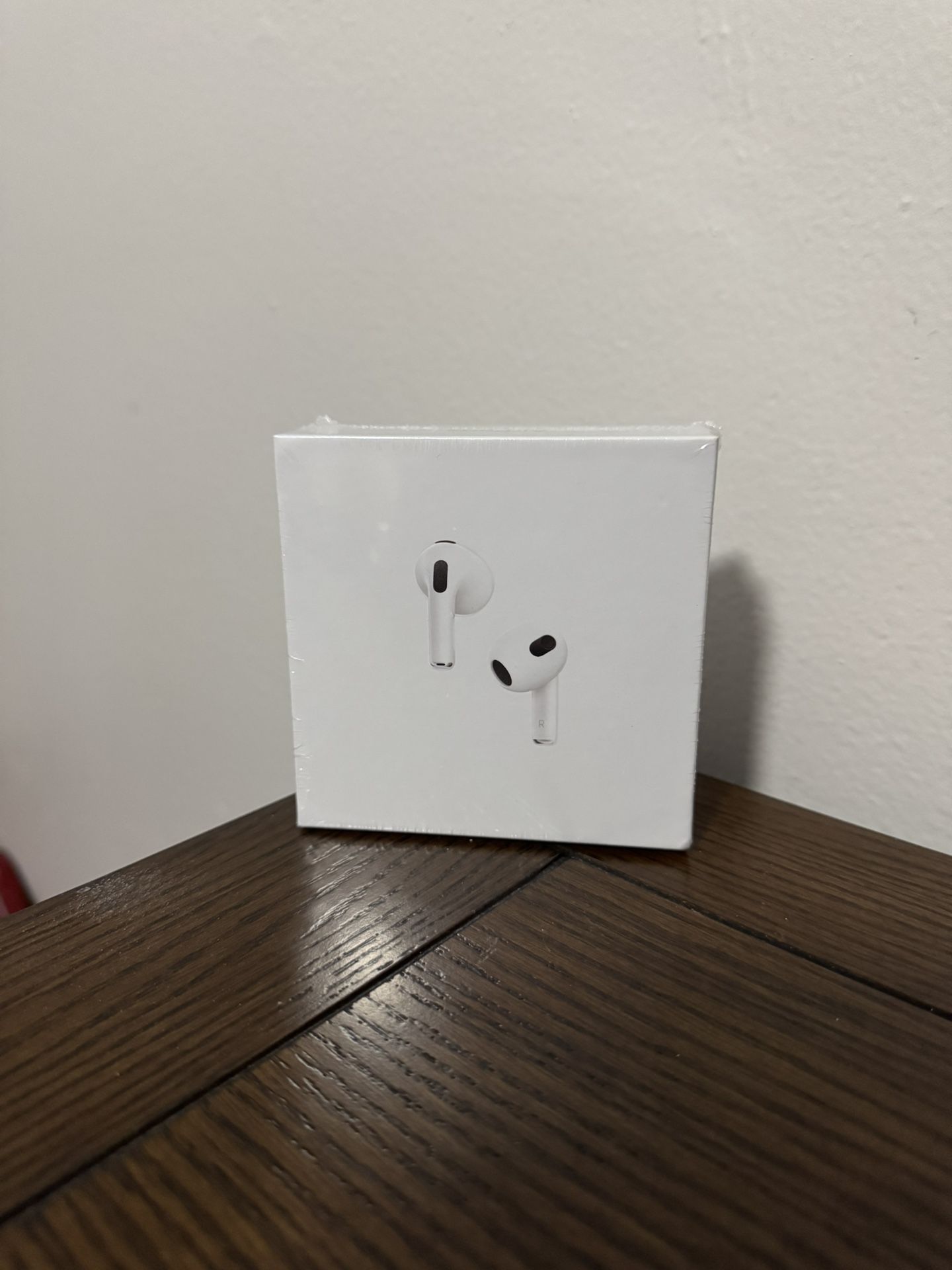 AirPods Gen 3
