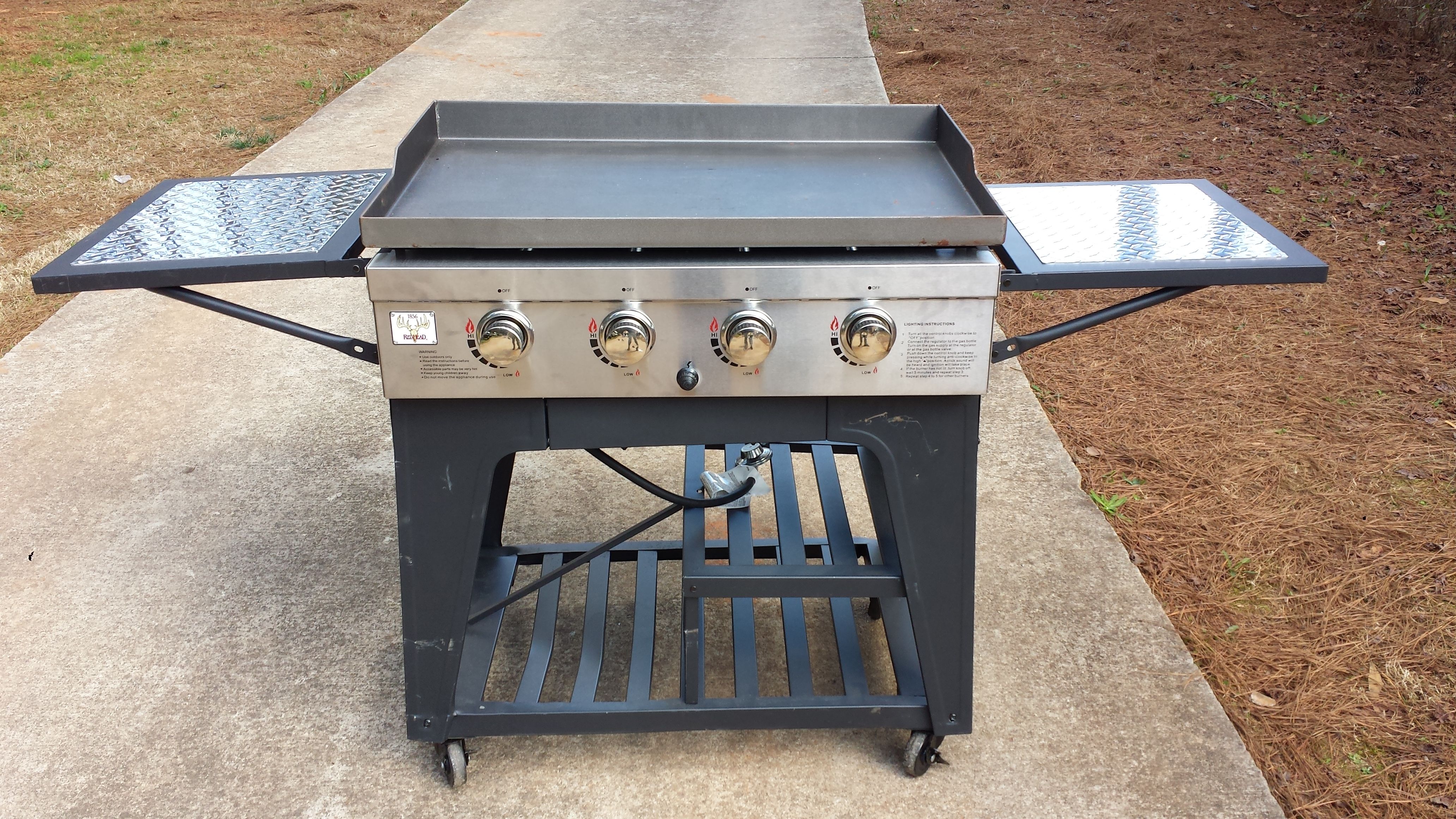 Redhead 4 Burner Gas Grill Brand New