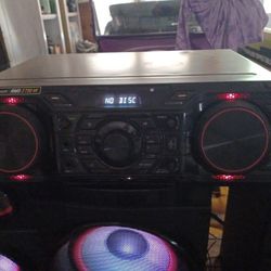 LG Extreme Mini Hi Fi System CM8460