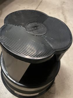Kik-Step step stool