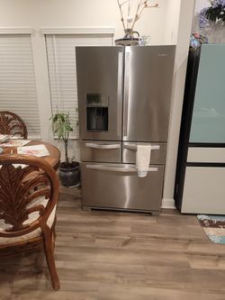 Whirlpool Refrigerator