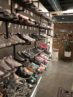 Buy sell trade on sale sneaker stores near me