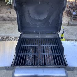 Weber 2 Burner Grill