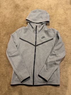 Grey Nike Tech Size M