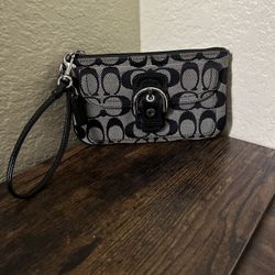 Coach Mini Wristlet Clutch Jacquard Black