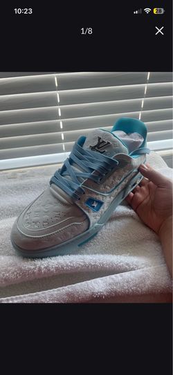 Lv men shoes size 11