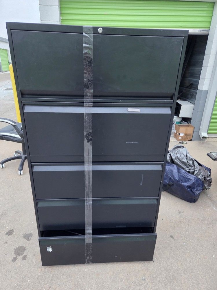 Heavy-Duty 5-Drawer Lateral File Cabinet – Metal, Locking, Includes Rails