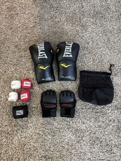 Boxing & MMA Gloves