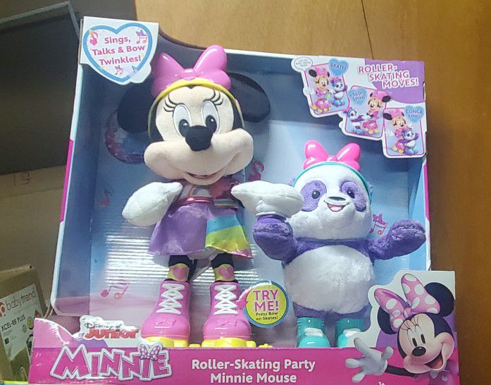 New Roller Skating Minnie Mouse & Friend