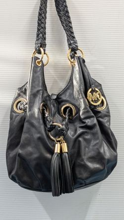 MK shoulder Bag.    $180