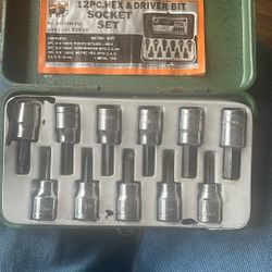 12 Pc Hex & Drive Bit Socket Set
