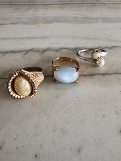 Set of 3 Vintage Sarah Cov Rings