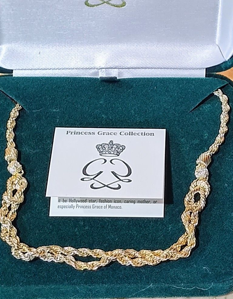 Princess Grace Necklace 