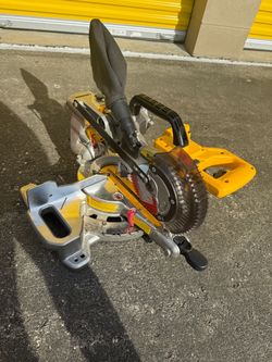 Dewalt 20v miter saw