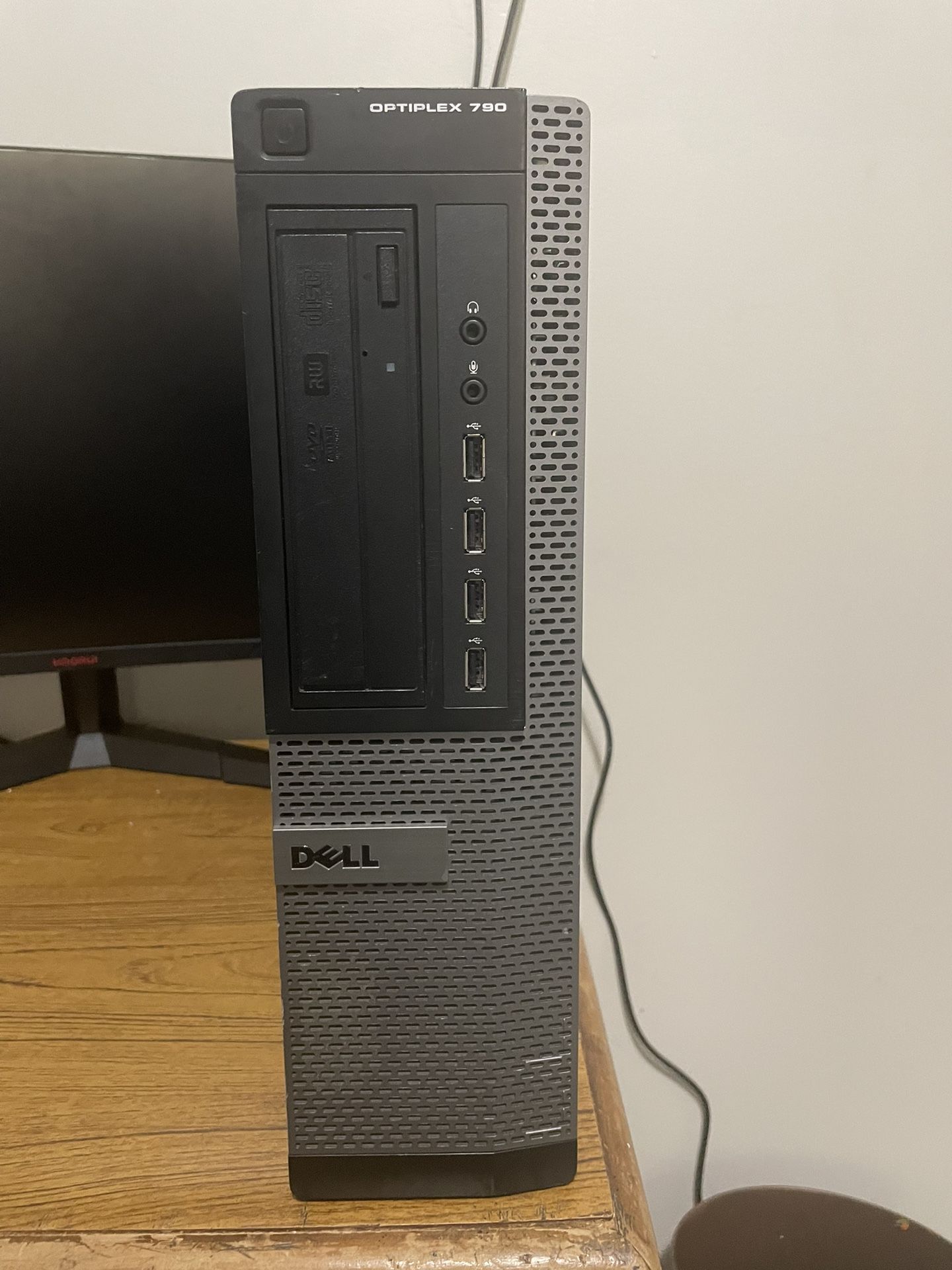 Dell Optiplex 790 Desktop PC Core i5 2400 4GB RAM 128GB SSD