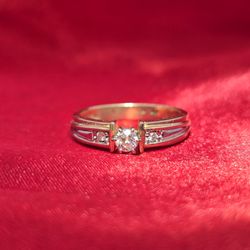 14k Yellow Gold Diamond Round Ring 0.20 ctw