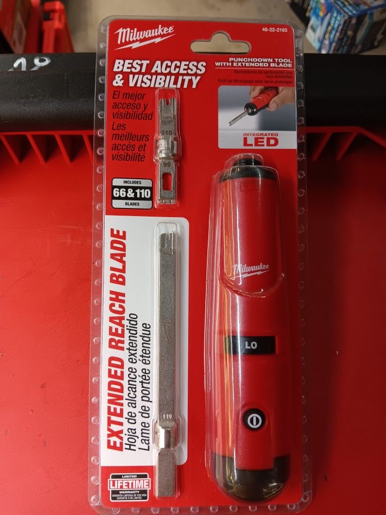 Milwaukee Punchdown Tool with Extended Blade, Integrated LED