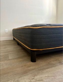 King size bed