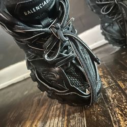 Balenciaga Track  
