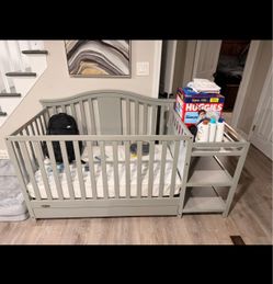 Baby crib