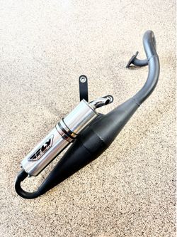 Yamaha Zuma 50 aftermarket fly exhaust