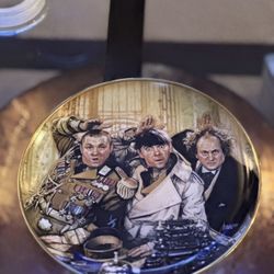 The Three Stooges Franklin Mint Heirloom Collector’s Plate Number: LB 6820 $20 obo