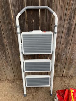 Step ladder