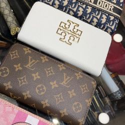 Wallet(new In Box)(firm on Price)(no Lower Price)(30 For Each)