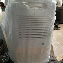 Dehumidifier 