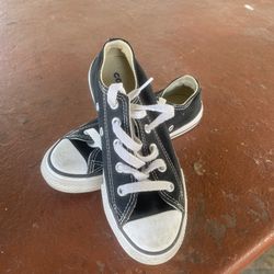 Black Converse 