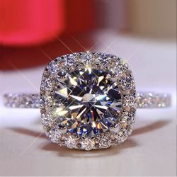 Moissanite Diamond Fashion Ring 